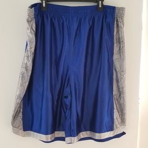 Men's basketball shorts